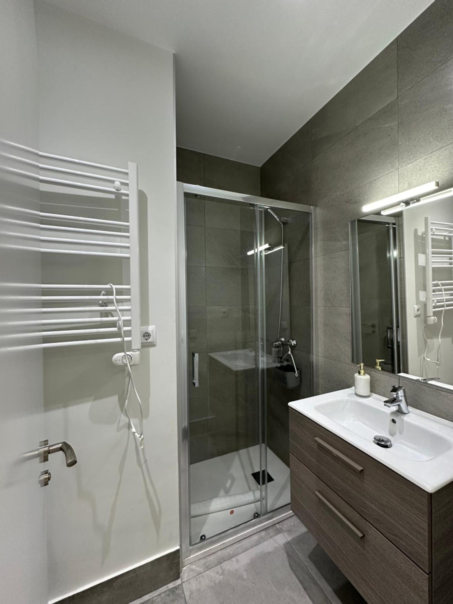 Apartamento Andres Tamayo Av America Madrid Ngoại thất bức ảnh